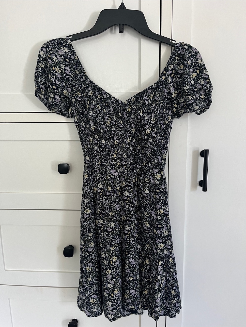 Hollister Black Floral Puff-Sleeve Smocked Mini Dress